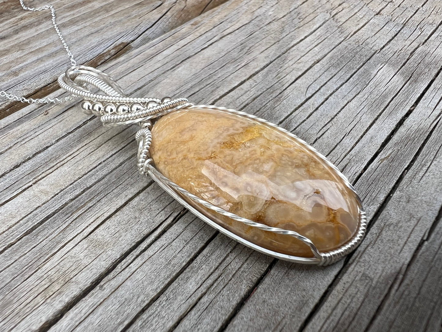 Madison Agate Pendant