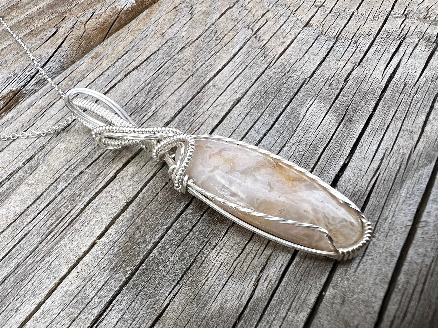 Madison Agate Pendant