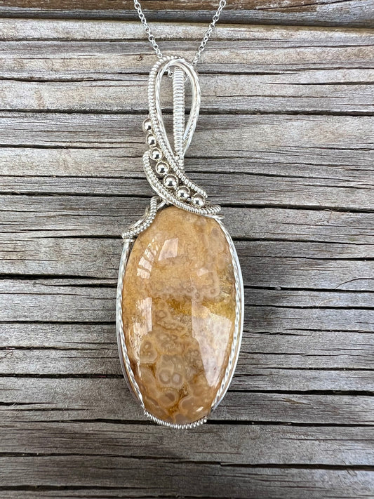 Madison Agate Pendant