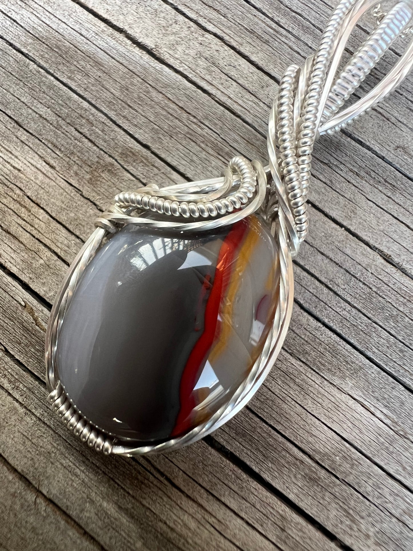 Kentucky Agate Pendant