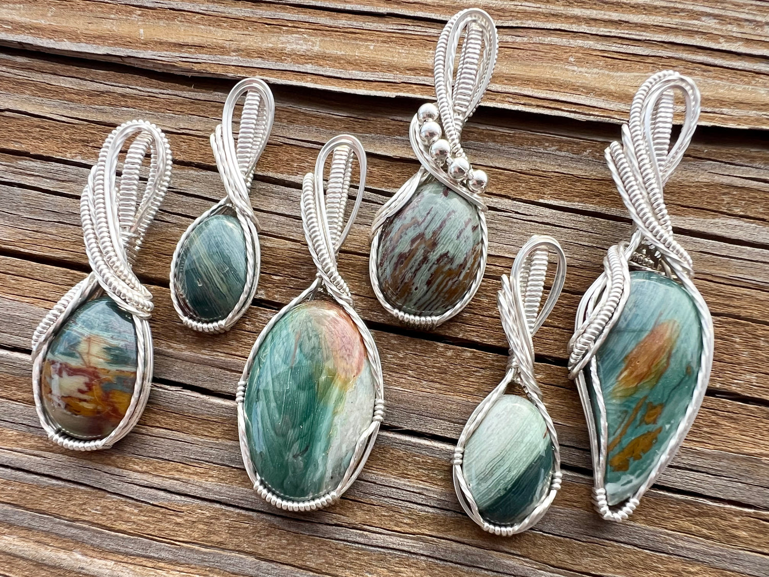 Gary Green Larsonite