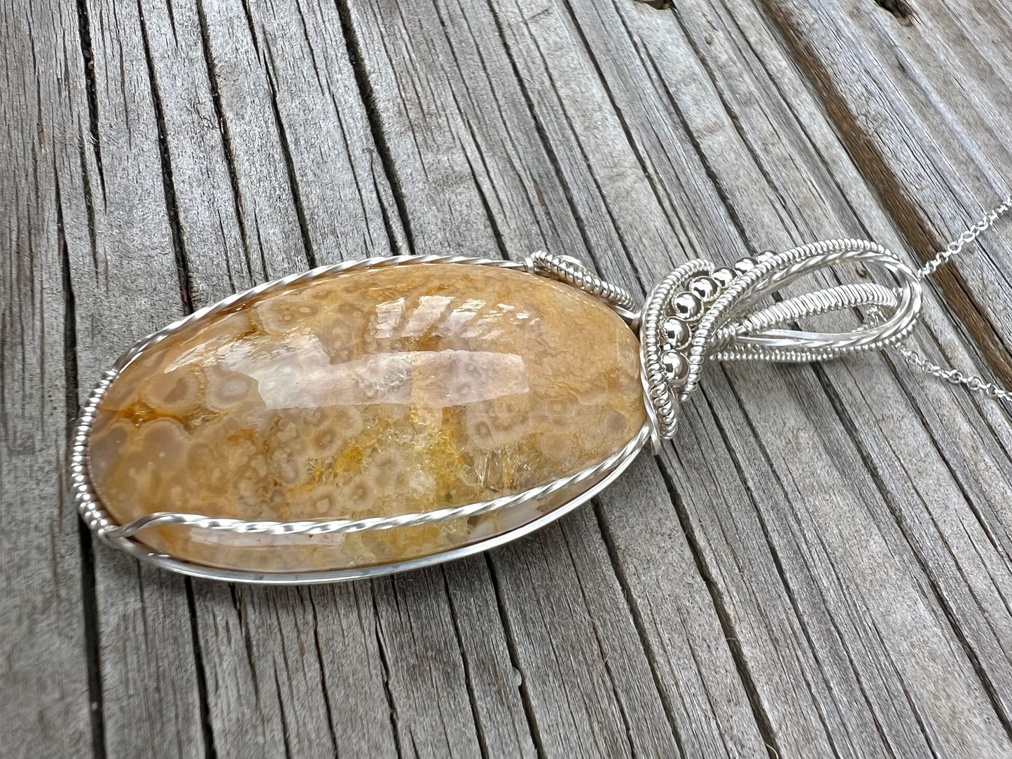 Madison Agate Pendant