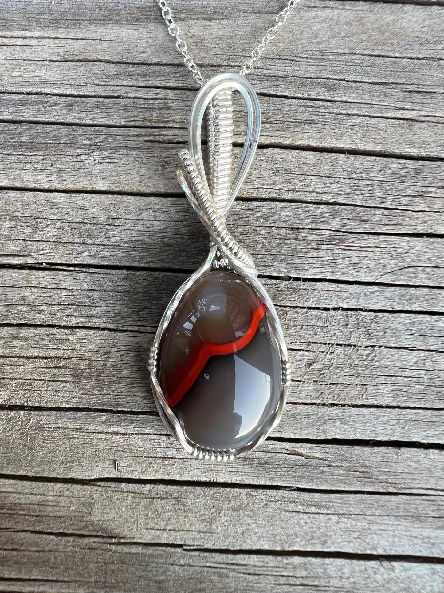 Kentucky Agate Pendant