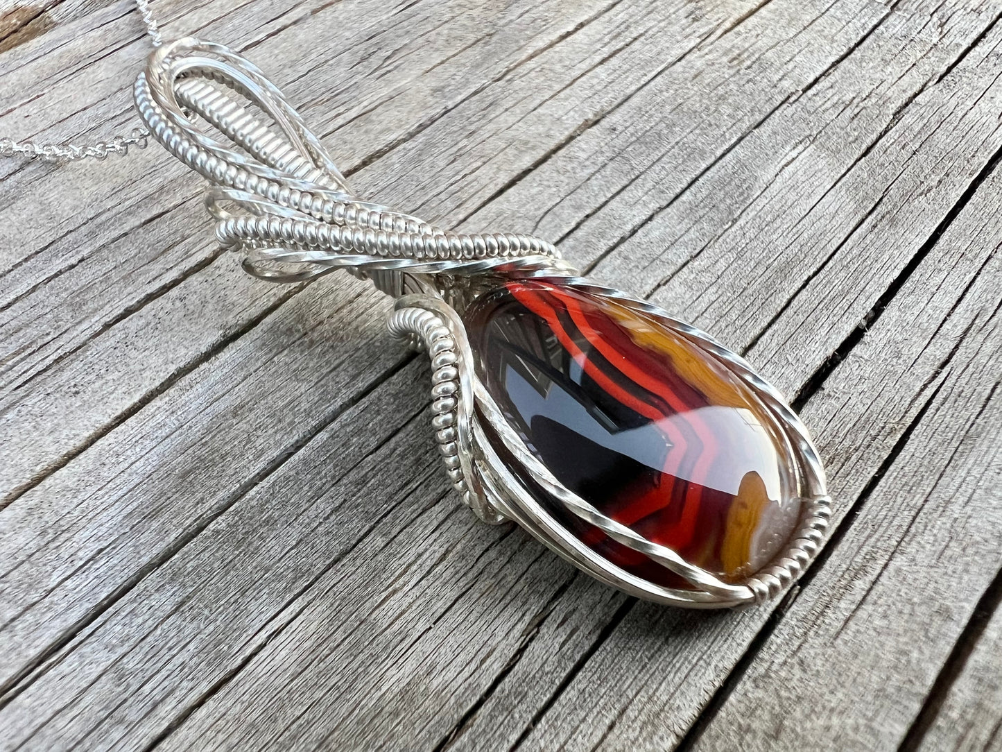 “Kentucky Queen” - Kentucky agate pendant