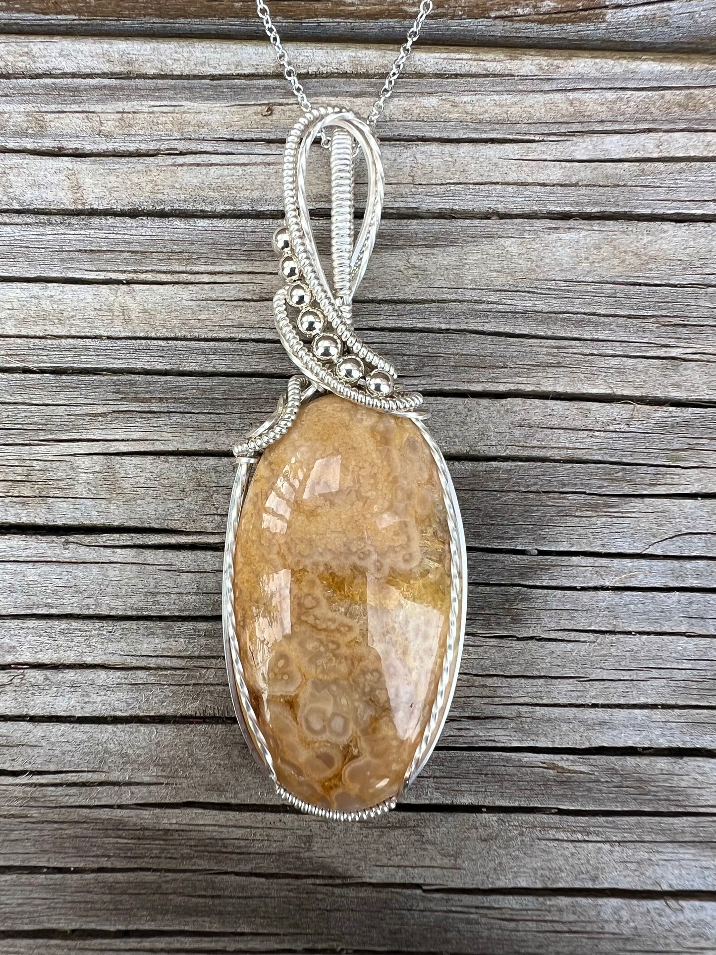 Madison Agate Pendant