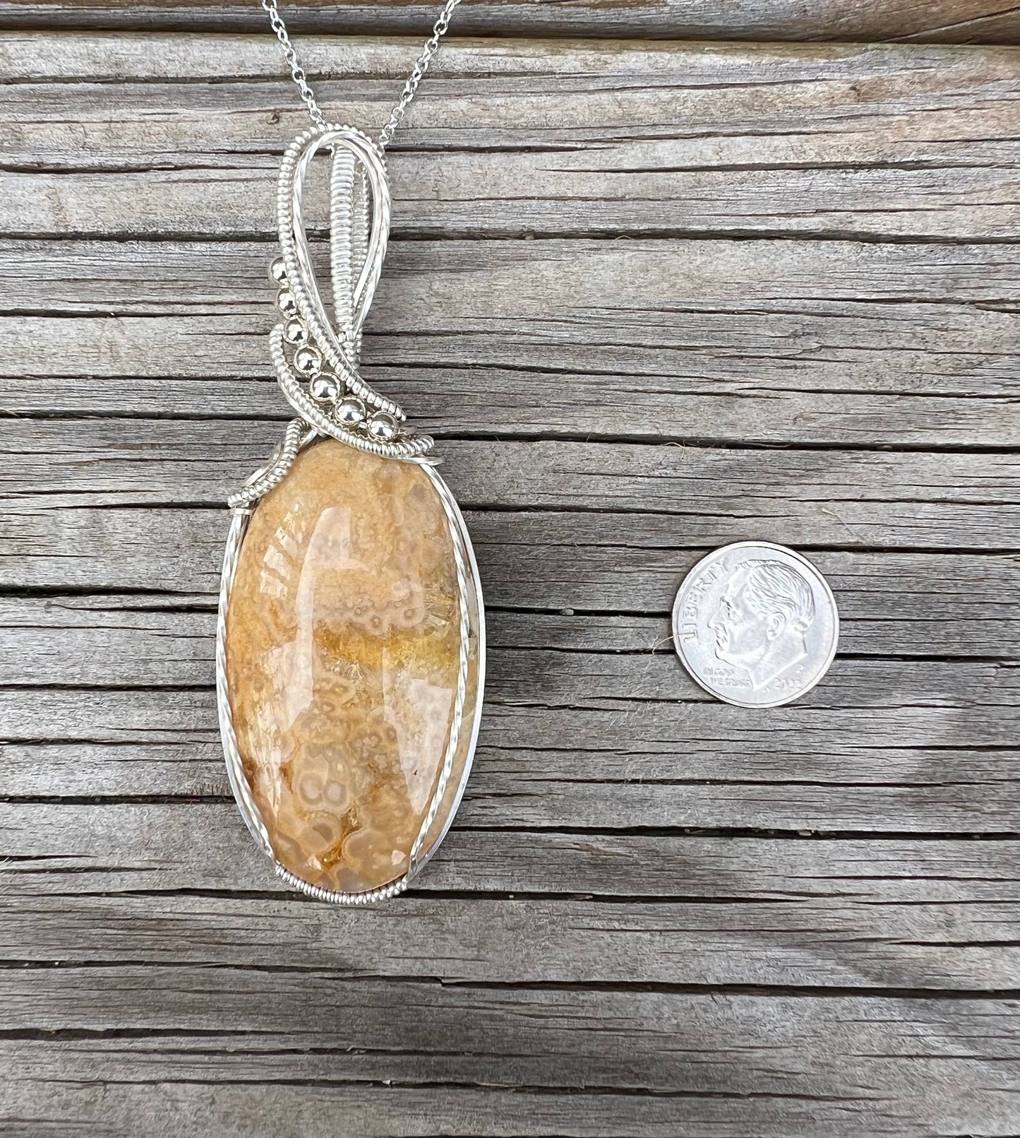 Madison Agate Pendant